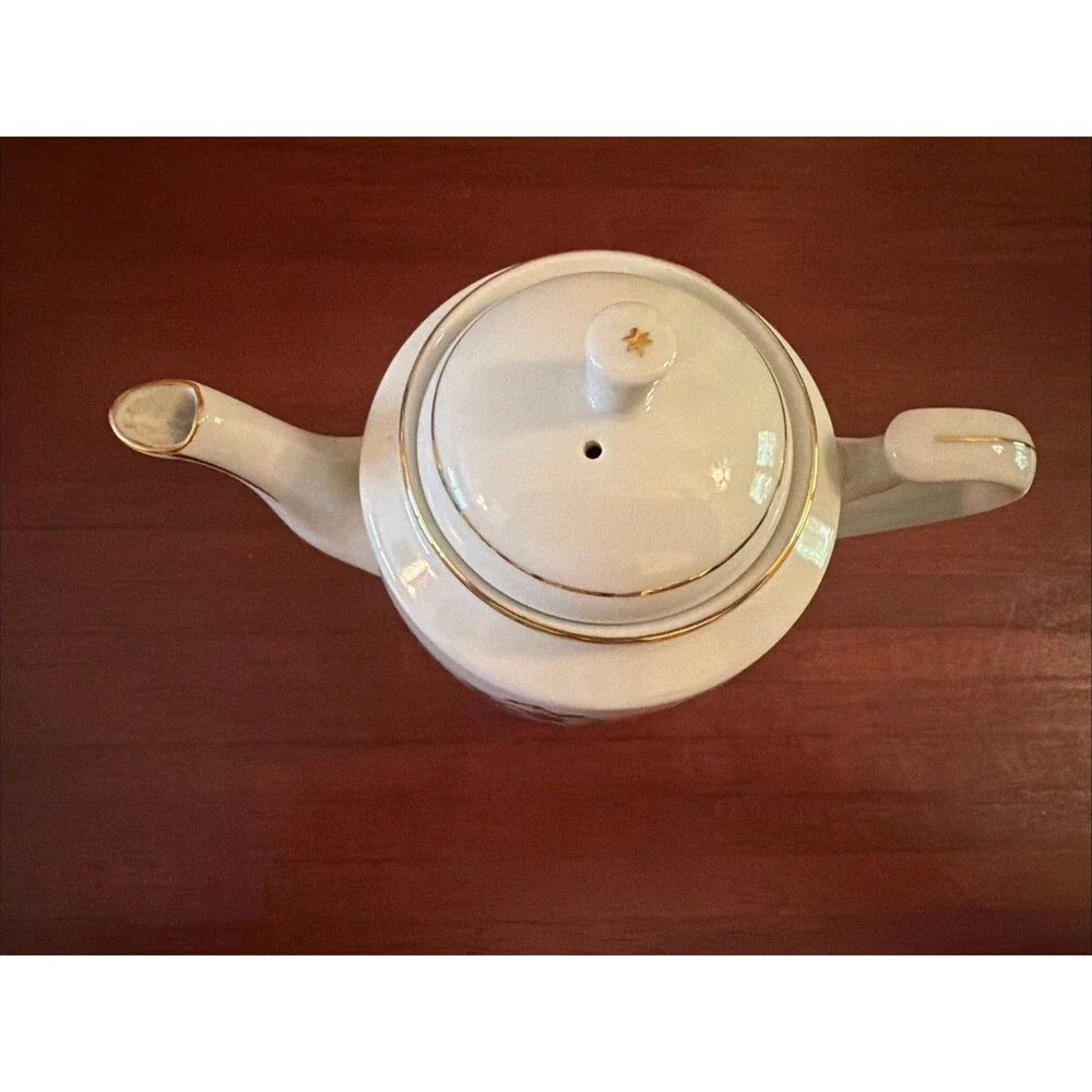 Vintage Hibiscus Teapot w/Gold Trim  Made in Liling, China. Excellent Condition!
